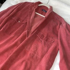 Vintage high quality, Cordaroy style fabric button down shirt